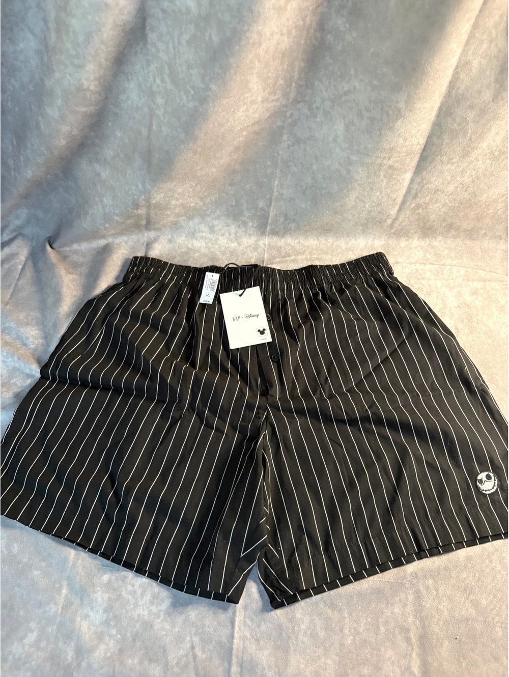 Gap Disney Nightmare Before Christmas Pinstripe Shorts M NWT